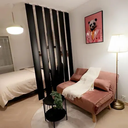 Lägenhet Studio Cosy Avec Parking Prive Et Gare A 3 Min Paris 25 Min *